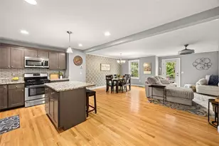 500 Mendon Rd, Cumberland, RI 02864 - Photo 6