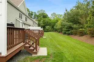 500 Mendon Rd, Cumberland, RI 02864 - Photo 32