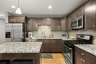 500 Mendon Rd, Cumberland, RI 02864 - Photo 2