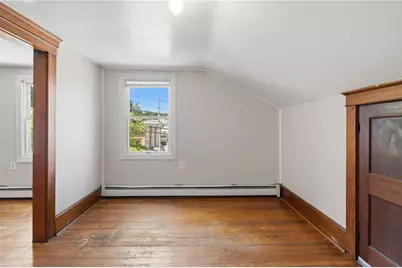 49 West Warwick Avenue, West Warwick, RI 02893 - Photo 16