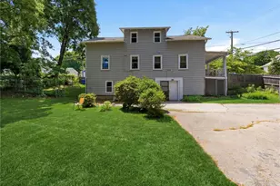 49 W Warwick Ave, West Warwick, RI 02893 - Photo 24