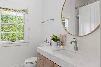 729 Bellevue Avenue #Cottage, Newport, RI 02840 - Photo 22