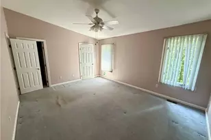 200 Cannon St, Cranston, RI 02920 - Photo 14