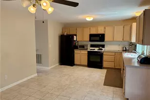 200 Cannon St, Cranston, RI 02920 - Photo 4