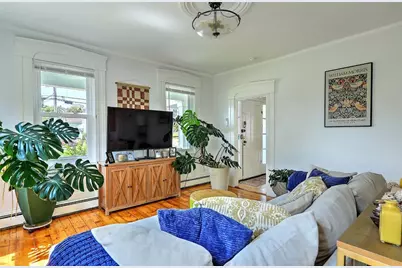 149 Earle Street, Woonsocket, RI 02895 - Photo 10