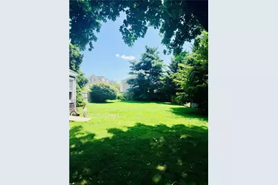 102 Bay View Avenue, Bristol, RI 02809 - Photo 22