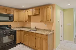 9 County St, Seekonk, MA 02771 - Photo 28