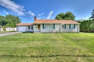 26 Central Ave, Warren, RI 02885 - Photo 2