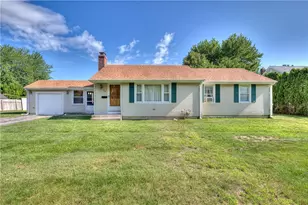 26 Central Ave, Warren, RI 02885 - Photo 20