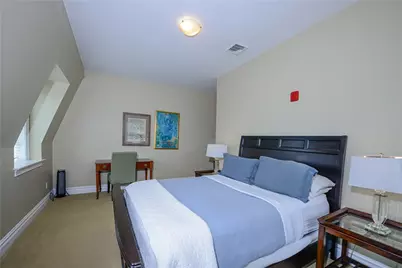 106 William Street #2, Newport, RI 02840 - Photo 2