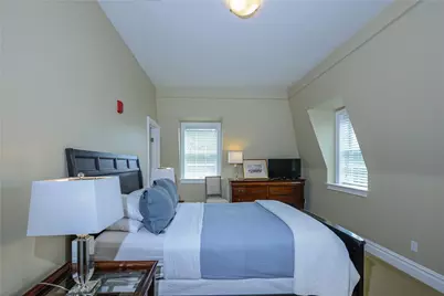 106 William Street #2, Newport, RI 02840 - Photo 1