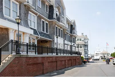 10 Brown & Howard #102, Newport, RI 02840 - Photo 12
