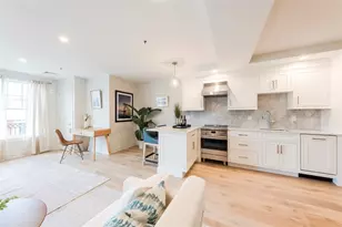 10 Brown & Howard, Newport, RI 02840 - Photo 4