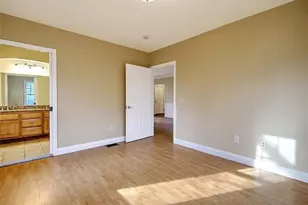 70 Turner St, Warwick, RI 02886 - Photo 14