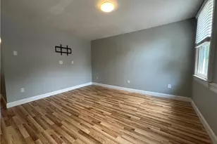 16 Lonsdale School St, Lincoln, RI 02865 - Photo 8