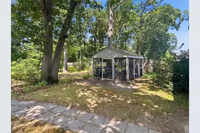 131 Welfare Avenue, Warwick, RI 02888 - Photo 4