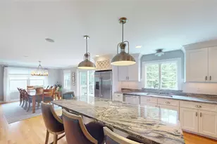 85 Cyrus Ct, South Kingstown, RI 02892 - Photo 8