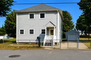 52 Blake Street St, Warwick, RI 02889 - Photo 2