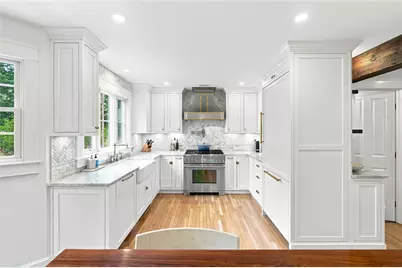 2269 East Main Road, Portsmouth, RI 02871 - Photo 10