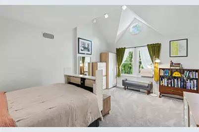 70 Oak Street #B, Providence, RI 02909 - Photo 20