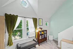 70 Oak St, Providence, RI 02909 - Photo 24