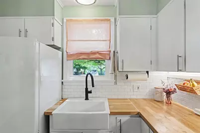 70 Oak Street #B, Providence, RI 02909 - Photo 16