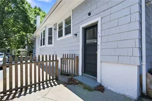 102 Overhill Rd, Providence, RI 02906 - Photo 30