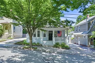 102 Overhill Rd, Providence, RI 02906 - Photo 1