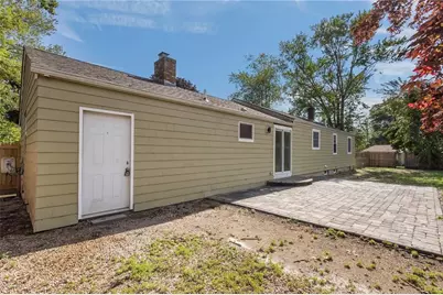 61 Cactus Street, Warwick, RI 02886 - Photo 8