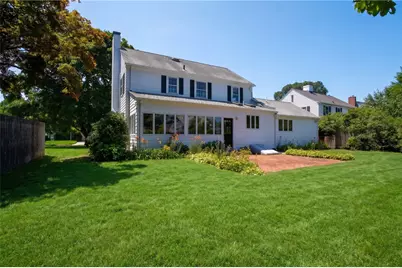20 Drowne Parkway, East Providence, RI 02916 - Photo 4