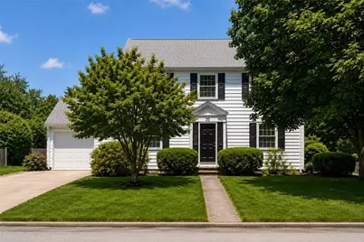 20 Drowne Parkway, East Providence, RI 02916 - Photo 2