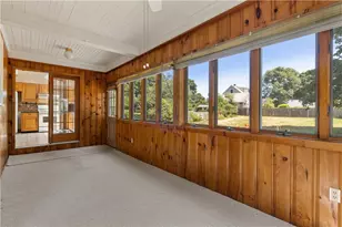 20 Drowne Pkwy, East Providence, RI 02916 - Photo 18