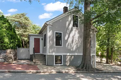 37 Arnold Street, Providence, RI 02906 - Photo 4