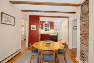 37 Arnold St, Providence, RI 02906 - Photo 10
