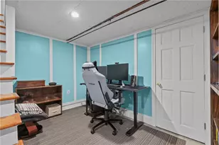 93 S Pierce Rd, East Greenwich, RI 02818 - Photo 28