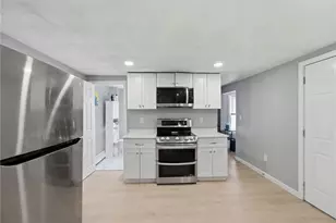 39 Pike St, West Warwick, RI 02893 - Photo 34