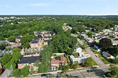 807 Pontiac Avenue, Cranston, RI 02910 - Photo 36
