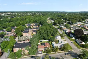 807 Pontiac Ave, Cranston, RI 02910 - Photo 36