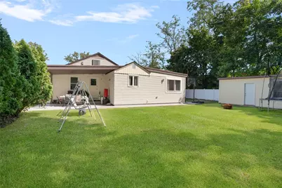 807 Pontiac Avenue, Cranston, RI 02910 - Photo 30