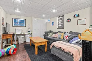 163 Isabella Ave, Providence, RI 02908 - Photo 14
