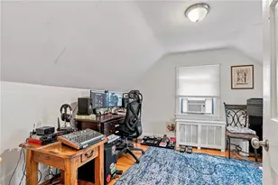 163 Isabella Ave, Providence, RI 02908 - Photo 26