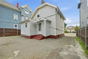137 Reservoir Ave, Providence, RI 02907 - Photo 26
