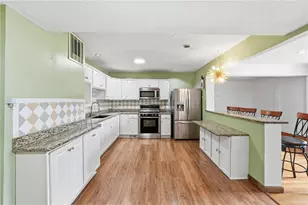 137 Reservoir Ave, Providence, RI 02907 - Photo 6