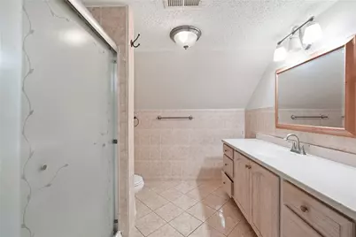 137 Reservoir Avenue, Providence, RI 02907 - Photo 12