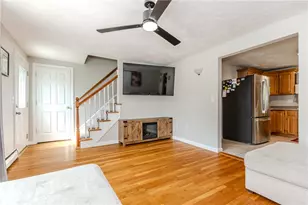 3 Sutton St, Smithfield, RI 02828 - Photo 2