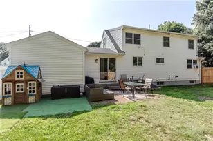 3 Sutton St, Smithfield, RI 02828 - Photo 26