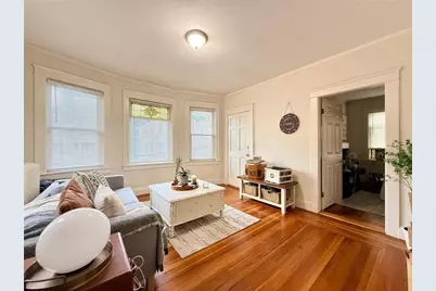 32 Richter Street, Providence, RI 02908 - Photo 6