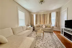 32 Richter St, Providence, RI 02908 - Photo 18