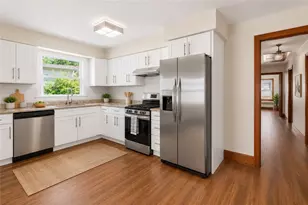 118 Summit Ave, West Warwick, RI 02893 - Photo 2