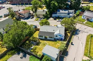118 Summit Ave, West Warwick, RI 02893 - Photo 32
